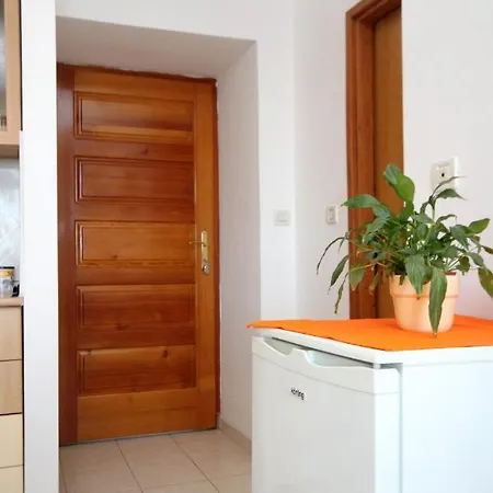 With A Parking Space - 9026 두브로브니크